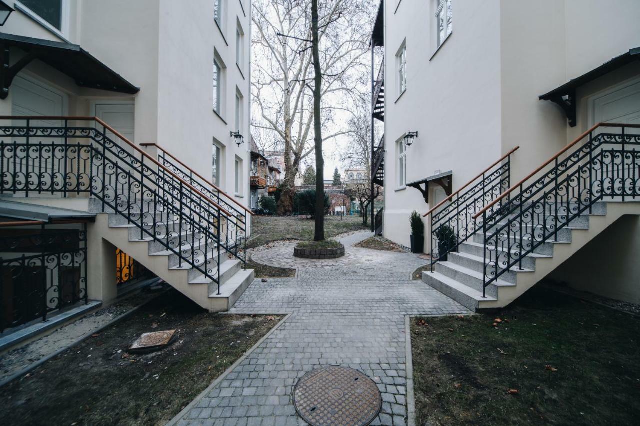 M5 Main Square Stylish One Bedroom Краків Екстер'єр фото